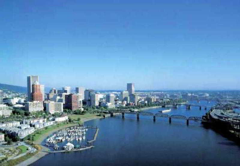Residence Inn Portland Downtown/Riverplace Exterior photo